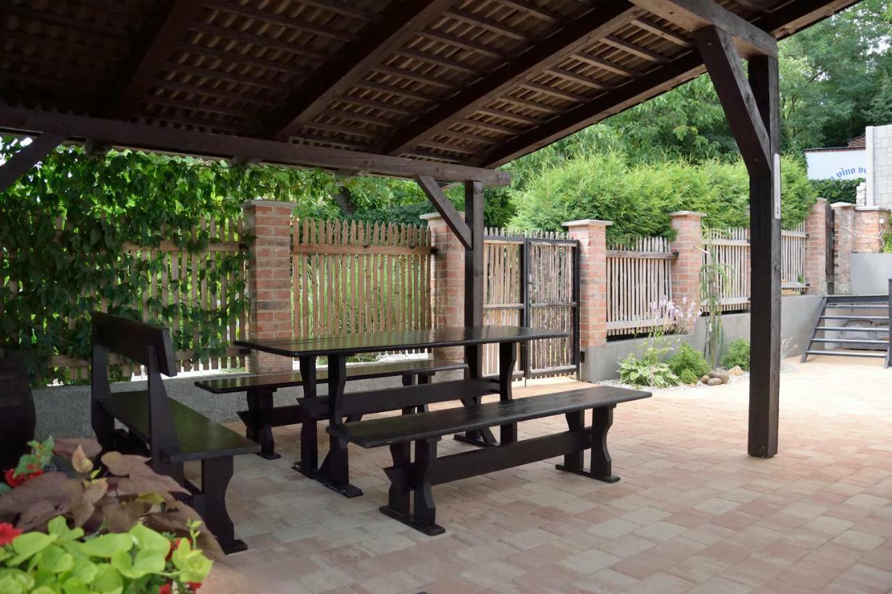 Ubytovani U Sklepu Kyjov  Ngoại thất bức ảnh